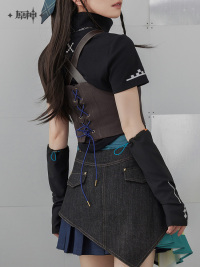 Kinich Impression Series Paneled Cropped Vest (3)