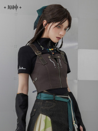 Kinich Impression Series Paneled Cropped Vest (4)