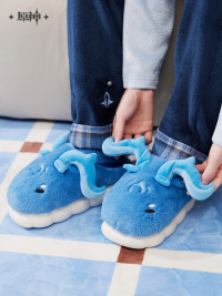 Neuvillette Impression Series Fluffy Room Slippers (2)